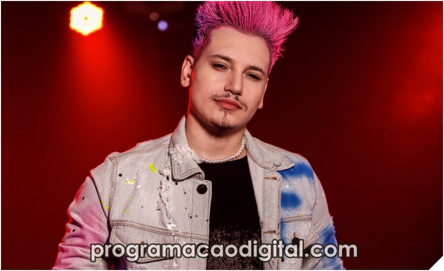 Cantor sertanejo Filipe Girardi - Site Programação Digital