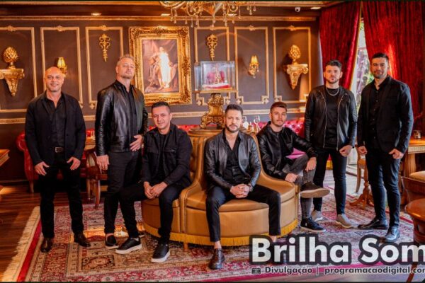 Brilha Som grava DVD ao vivo comemorativo aos 35 anos de carreira no Musik’s Club, em Dois Irmãos Shows Brilha Som - Banda de baile Brilha Som - DVD 35 anos de Brilha Som