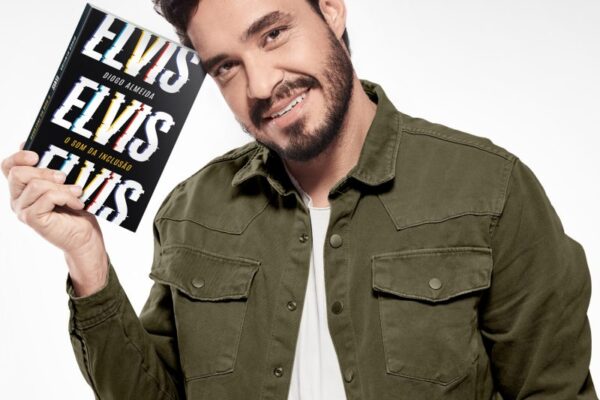 Humorista Diogo Almeida apresenta o espetáculo “Especial Mês dos Professores” o Auditório Araújo Vianna em Porto Alegre Humorista Diogo Almeida apresenta o espetáculo “Especial Mês dos Professores”