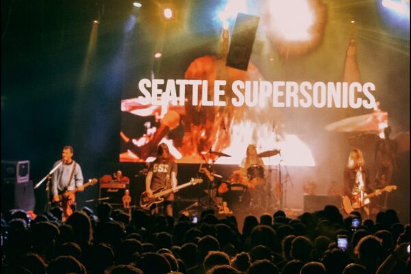 Seattle Supersonics : maior tributo ao Nirvana do mundo retorna ao Brasil Seattle Supersonics : maior tributo ao Nirvana do mundo retorna ao Brasil - programacaodigital.com