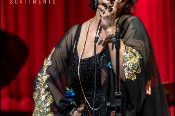 Bruna Paulin : Love is a Laserquest - Músicas para Remendar Coração - programacaodigital.com