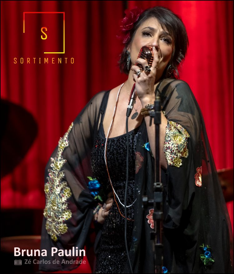 Bruna Paulin : Love is a Laserquest - Músicas para Remendar Coração - programacaodigital.com
