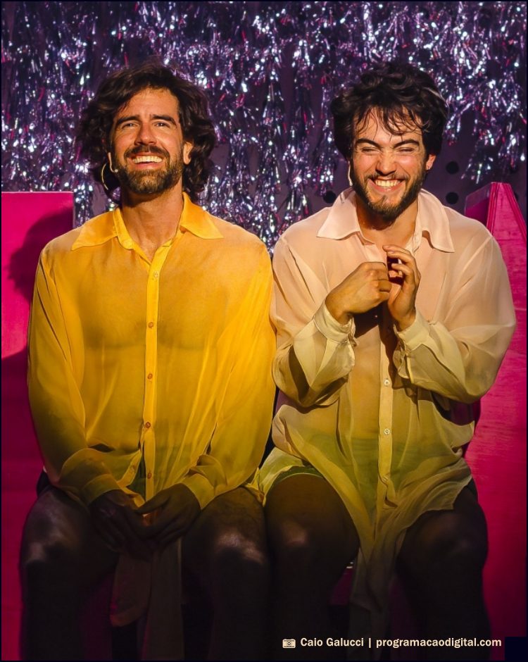 Espetáculo “Poemas” que reflete sobre as dualidades da vida e a poesia presente no cotidiano faz temporada no Teatro Fashion Mall no Rio de Janeiro