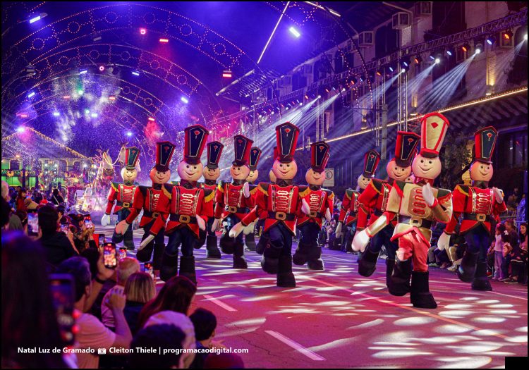 Grande Desfile Natal Luz de Gramado - programacaodigital.com